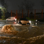 Κακοκαιρία Byron: Ήχησε το 112 στην Ελευσίνα για πιθανή υπερχείλιση